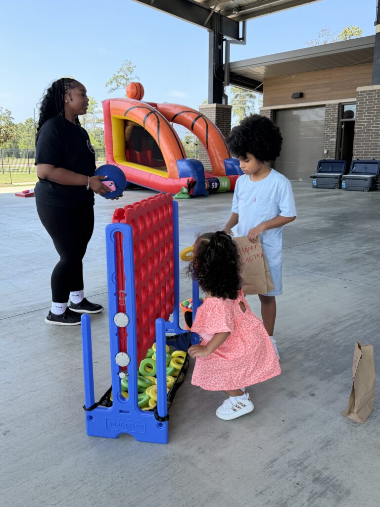 eggstravaganza-connect 4 game